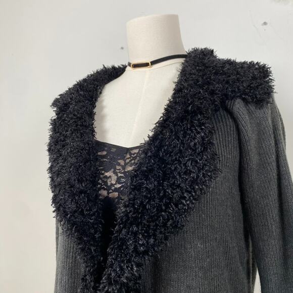 Kathy Ireland Womens Y2K Faux Fur Trimmed Cardigan Sweater Size S Grunge Preppy - Picture 2 of 10